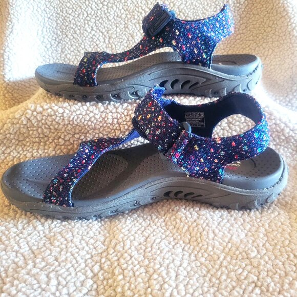 NWOT Skechers Women's Reggae Kicker Sport Sandal Blue Multi - Size - Picture 1 of 11
